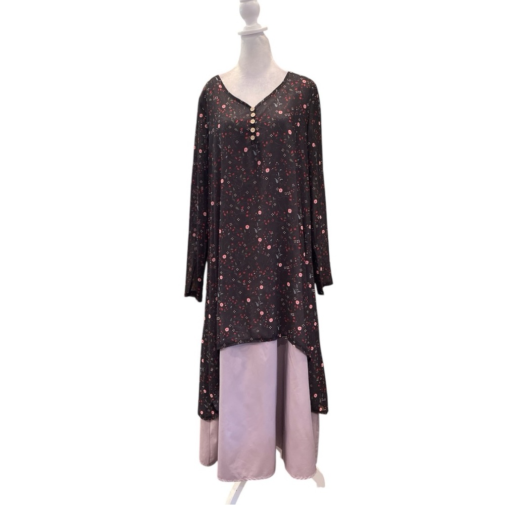 MISSLOOK L indigo with flower graphic long sleeve tunic over maxi shift dress